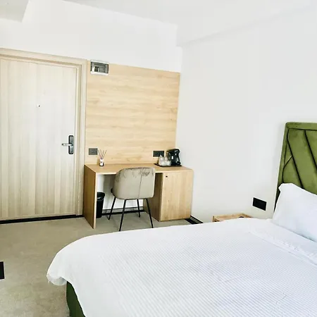 Cm111apparthotel