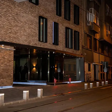 Cm111apparthotel بوخارست