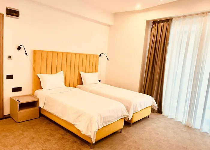 Cm111apparthotel