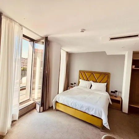 Cm111apparthotel 3*