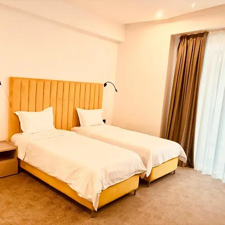 Cm111apparthotel