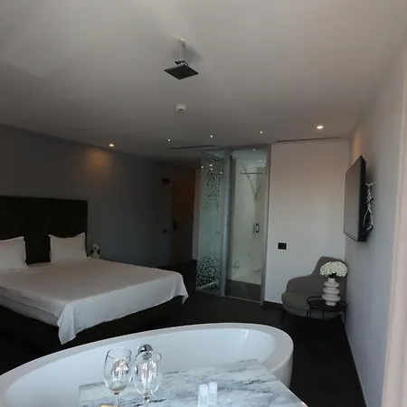 Cm111apparthotel Aparthotel