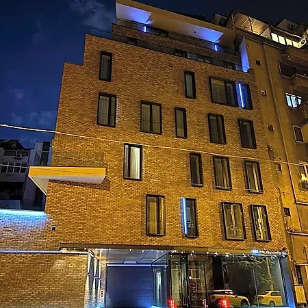 Aparthotel Cm111apparthotel 3*