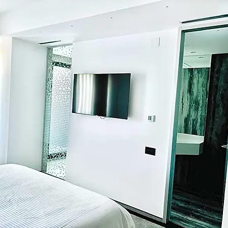 Aparthotel Cm111apparthotel 3*