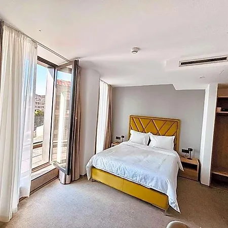 Cm111apparthotel Aparthotel 3*