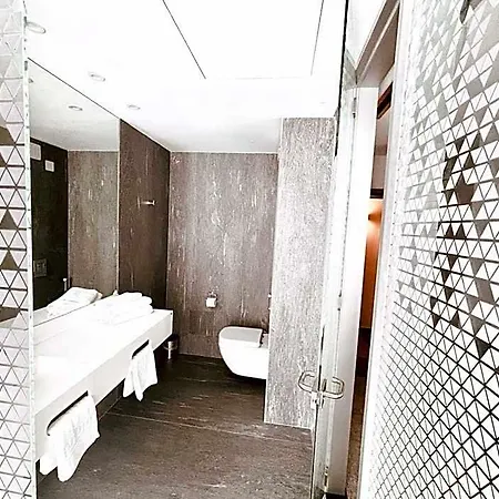 Cm111apparthotel 3* Bucharest