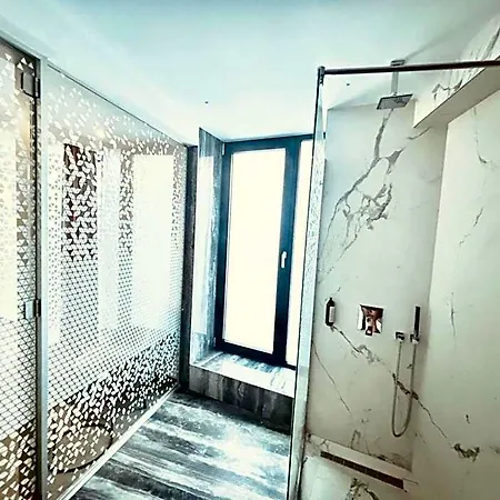 Cm111apparthotel 3* Bucharest