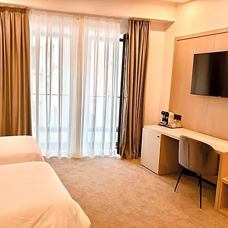 Aparthotel Cm111apparthotel Bucharest