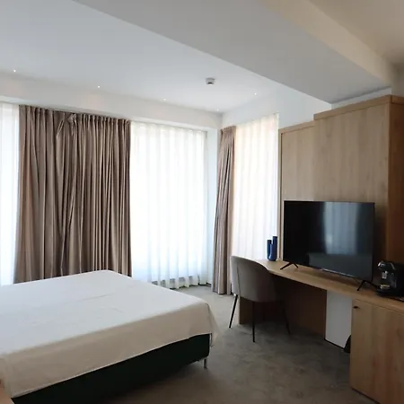 Cm111apparthotel 3*
