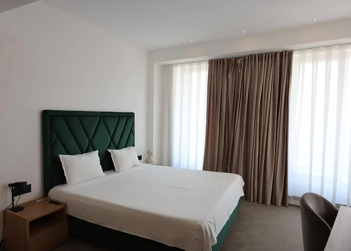 Cm111apparthotel Bucharest