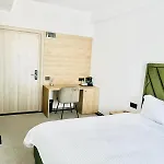Cm111apparthotel