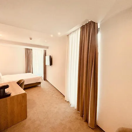 מלון דירות Cm111apparthotel 3*