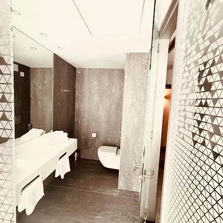 Cm111apparthotel מלון דירות