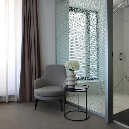 Cm111apparthotel Boekarest