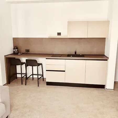 Апарт-готель Cm111apparthotel 3*