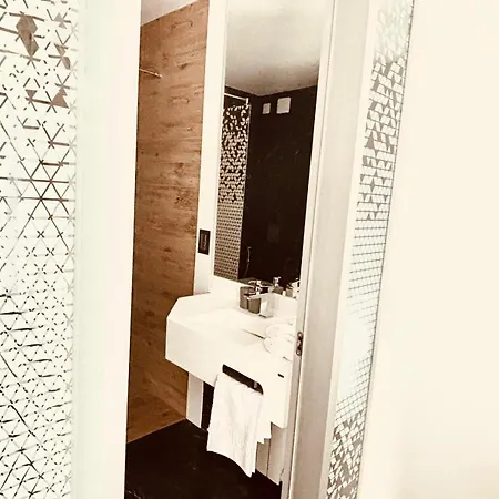 Cm111apparthotel Aparthotel Bucharest