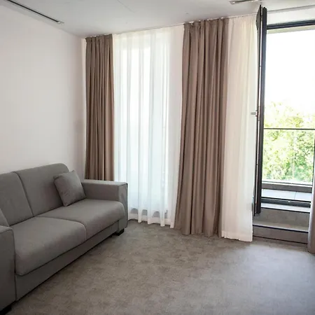 Cm111apparthotel Aparthotel Bucharest